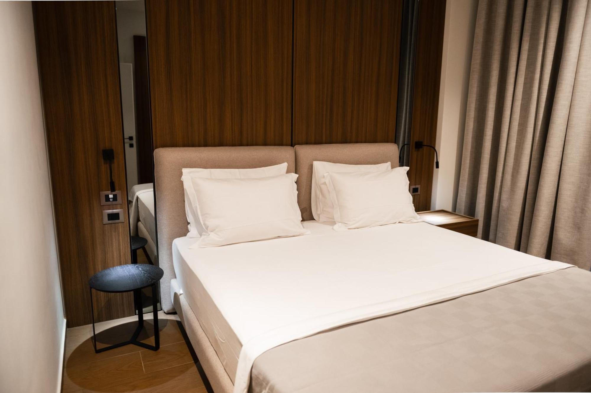 Jost Caravel Hotel ราดฮีมือ ภายนอก รูปภาพ