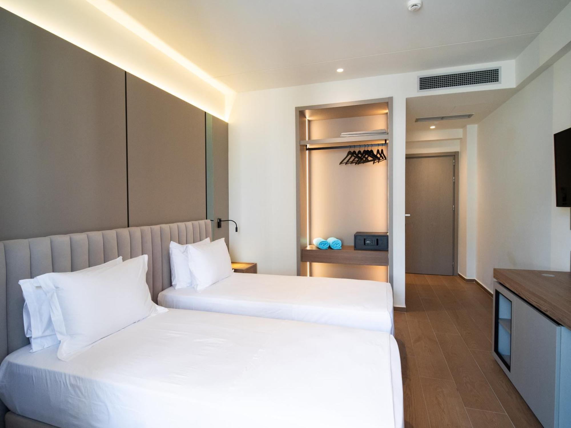 Jost Caravel Hotel ราดฮีมือ ภายนอก รูปภาพ